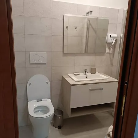 בית הארחה Moderna